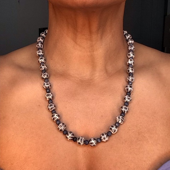 Elegant African Tribal Black, Blue, & White Necklace, Bracelet, & Earring Set - Picture 8 of 9